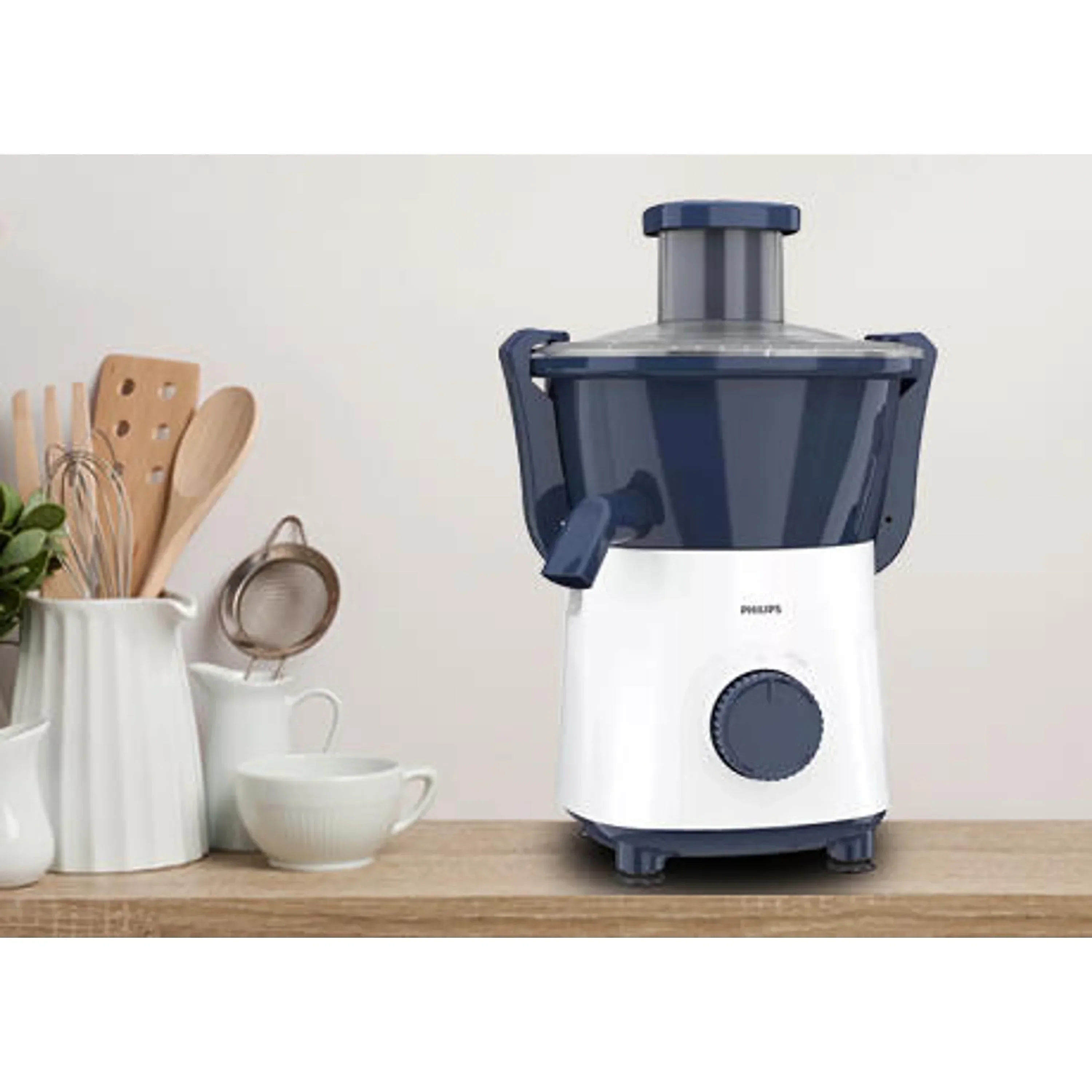 RefurbishedÂ Philips Daily Collection Juicer 500 Watts - HL7566/00 - Image 2